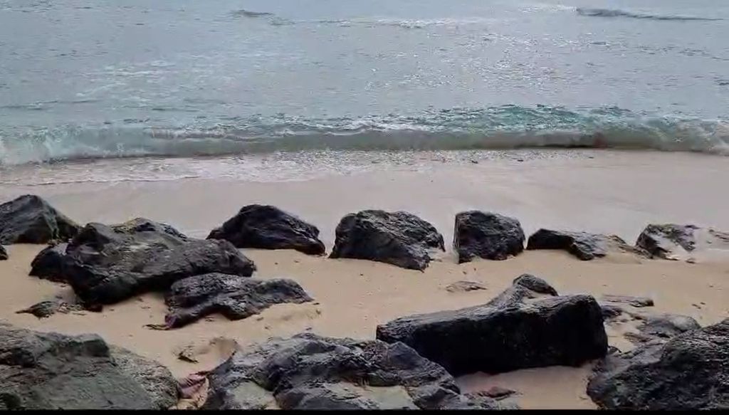 Taking a chainsaw to your organization is not&nbsp;smart.